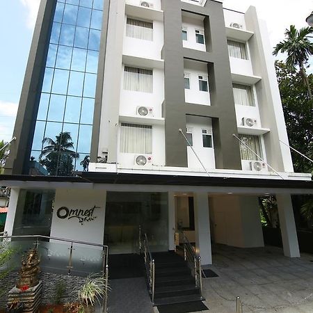 Omnest Hotel Kochi Exterior photo