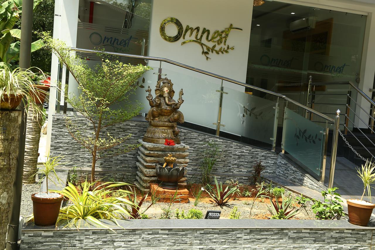 Omnest Hotel Kochi Exterior photo